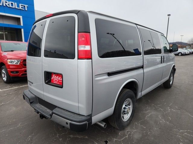 2024 Chevrolet Express LT