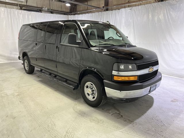 2024 Chevrolet Express LT