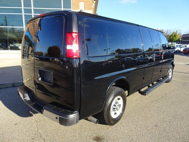 2024 Chevrolet Express LT