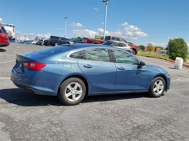 2024 Chevrolet Malibu LS