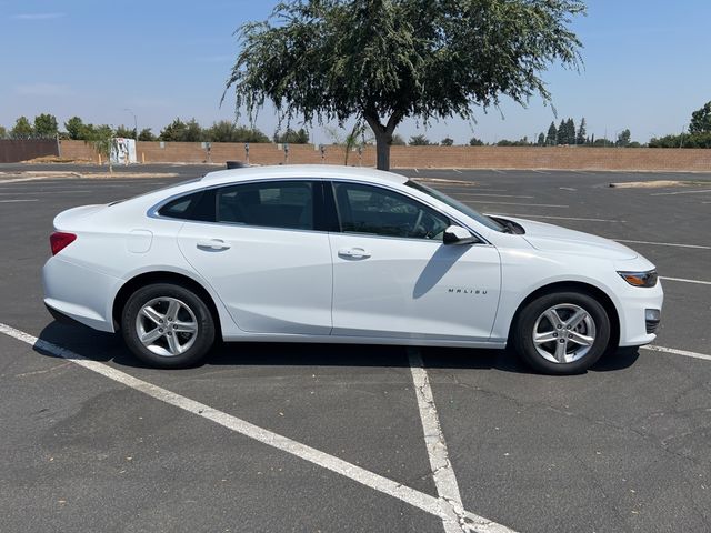 2024 Chevrolet Malibu LS