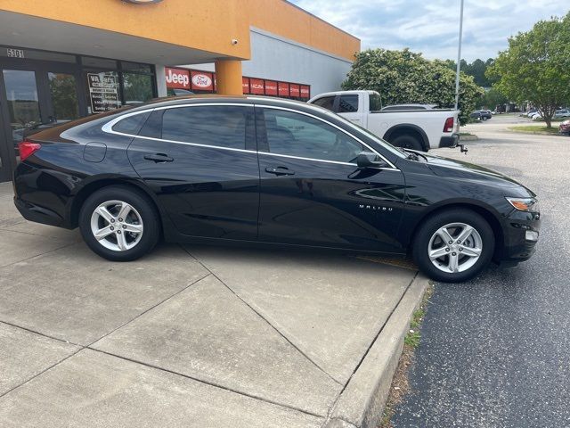 2024 Chevrolet Malibu LS