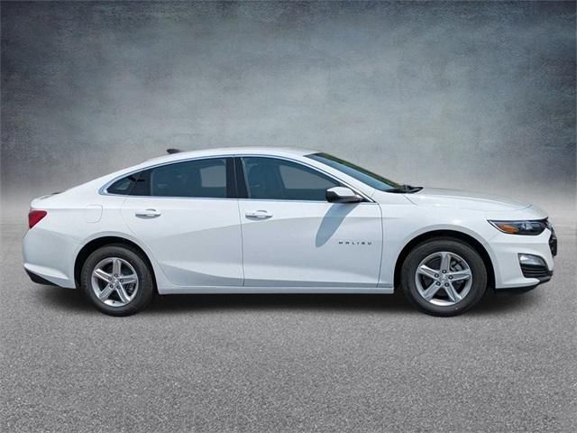 2024 Chevrolet Malibu LS