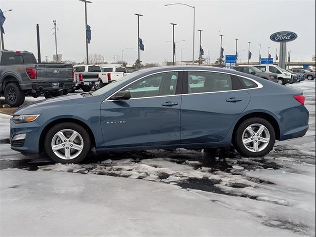 2024 Chevrolet Malibu LS
