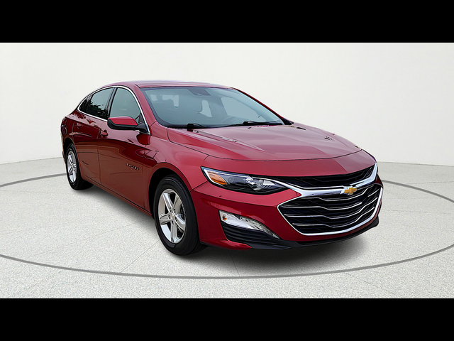 Used 2024 Chevrolet Malibu LT For Sale in Dexter, MO | Capital One