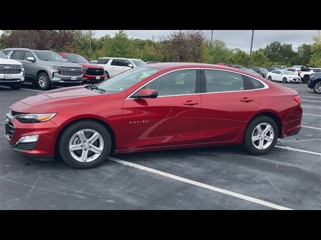 2024 Chevrolet Malibu LT