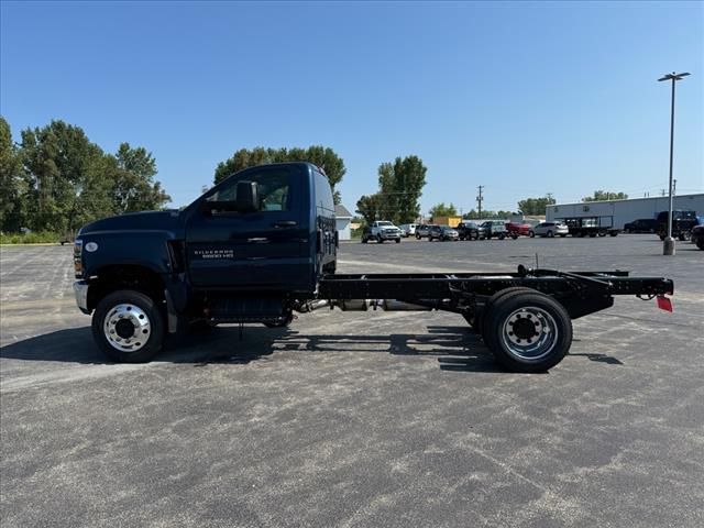 2024 Chevrolet Silverado MD Work Truck