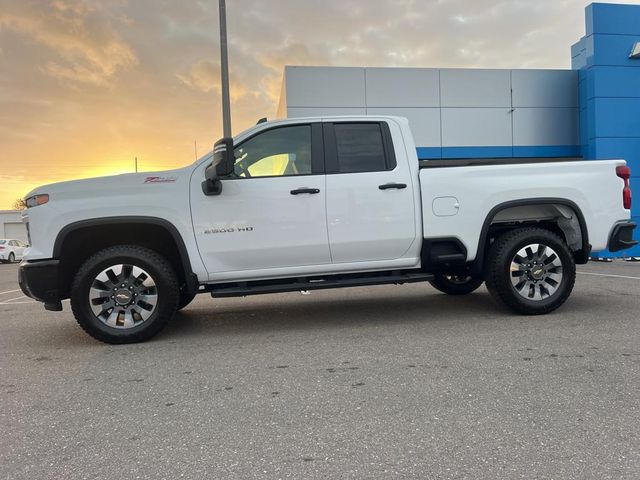 2024 Chevrolet Silverado 2500HD Custom