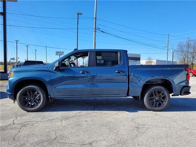 2024 Chevrolet Silverado 1500 Custom