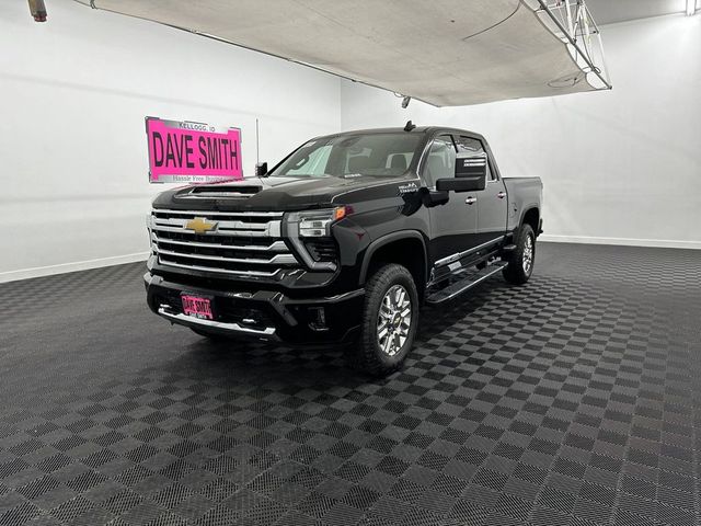 2024 Chevrolet Silverado 3500HD High Country