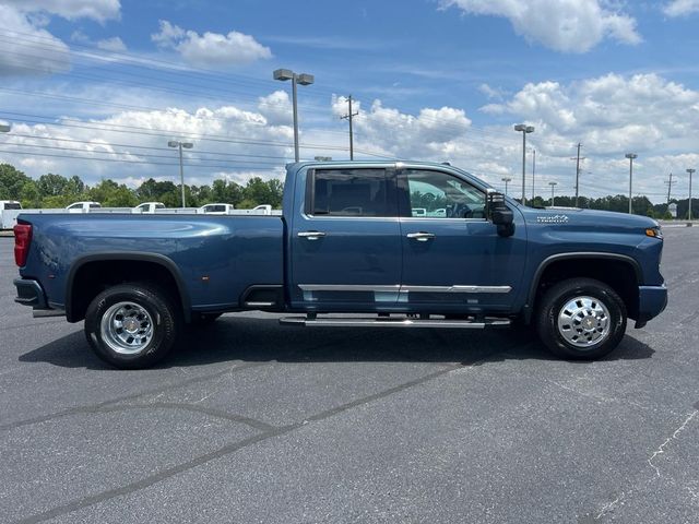 2024 Chevrolet Silverado 3500HD High Country