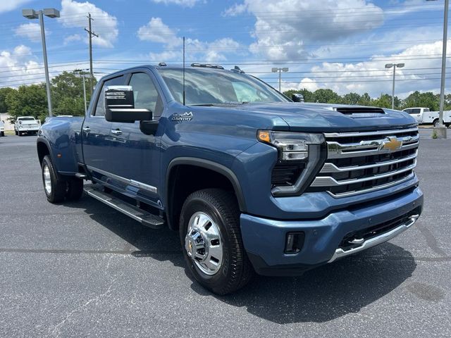 2024 Chevrolet Silverado 3500HD High Country