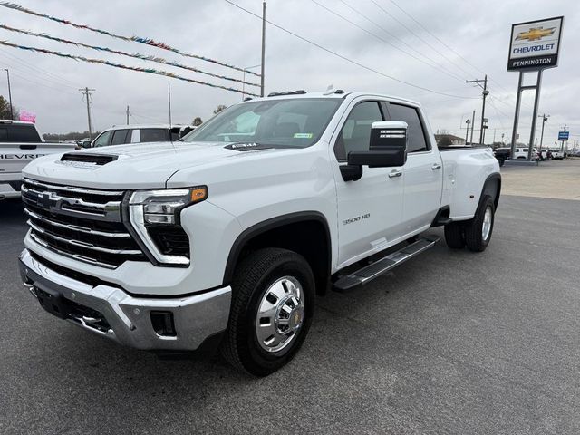 2024 Chevrolet Silverado 3500HD LTZ