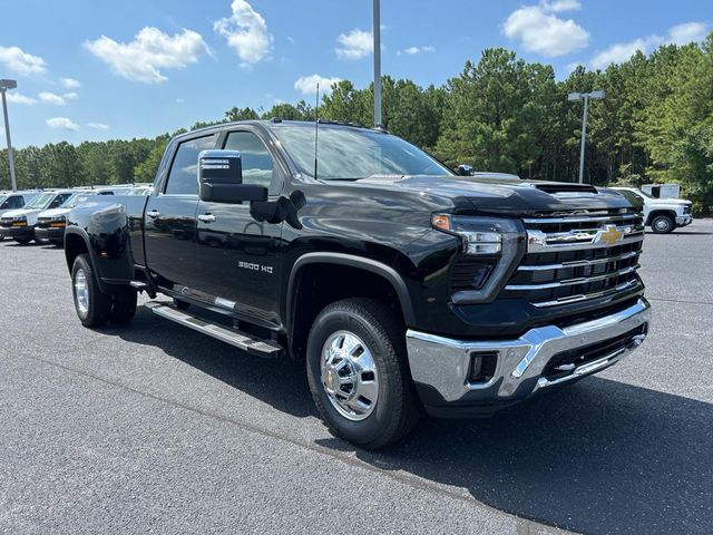 2024 Chevrolet Silverado 3500HD LTZ