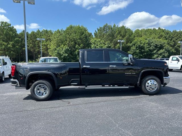 2024 Chevrolet Silverado 3500HD LTZ