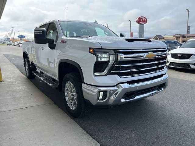 2024 Chevrolet Silverado 3500HD LTZ