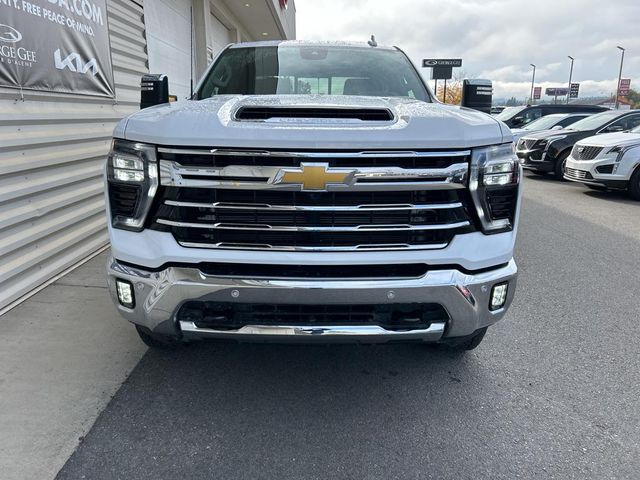 2024 Chevrolet Silverado 3500HD LTZ