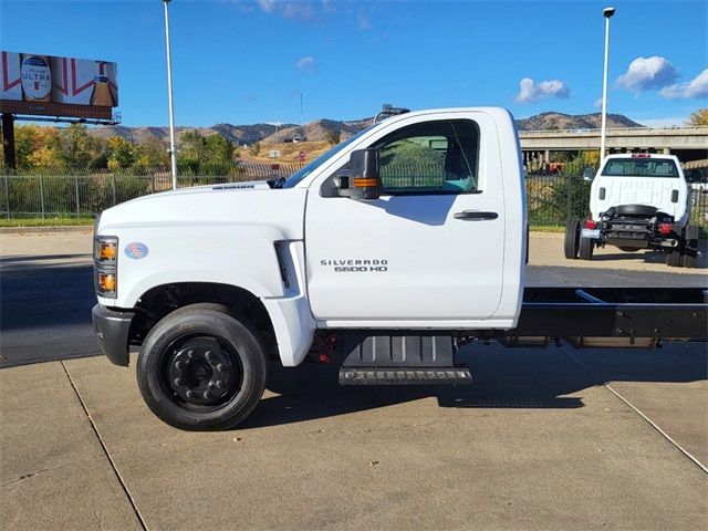 2024 Chevrolet Silverado MD Work Truck