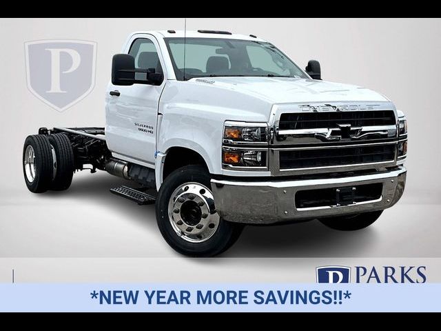 2024 Chevrolet Silverado MD Work Truck