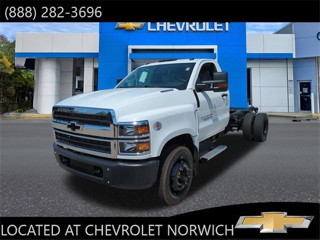 2024 Chevrolet Silverado MD Work Truck