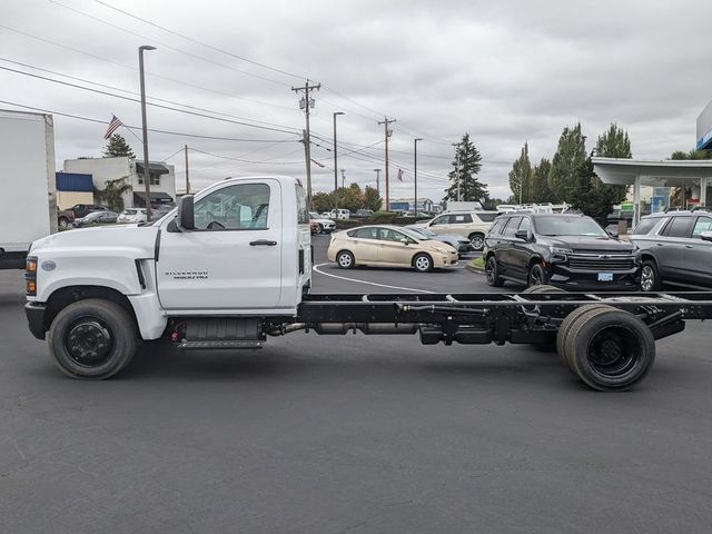 2024 Chevrolet Silverado MD Work Truck