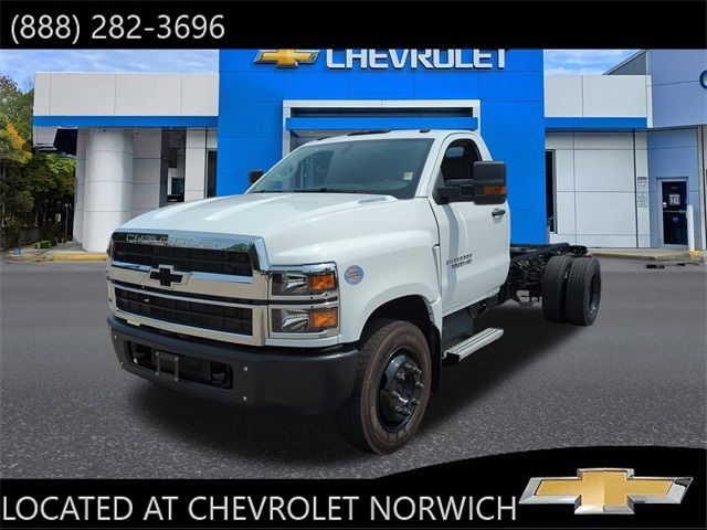 2024 Chevrolet Silverado MD Work Truck