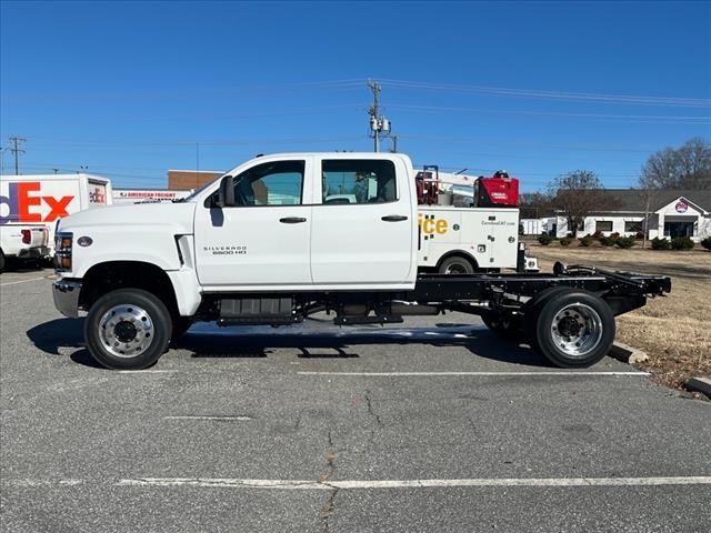 2024 Chevrolet Silverado MD Work Truck