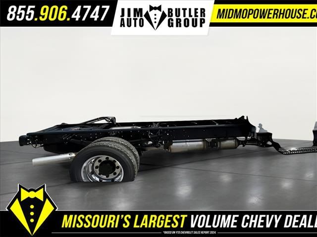 2024 Chevrolet Silverado MD Work Truck