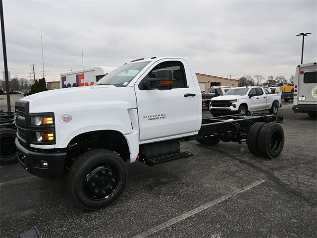 2024 Chevrolet Silverado MD Work Truck