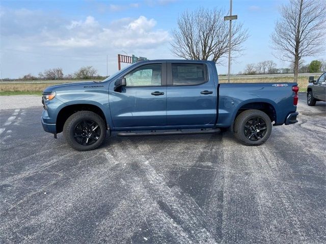 2024 Chevrolet Silverado 1500 Custom