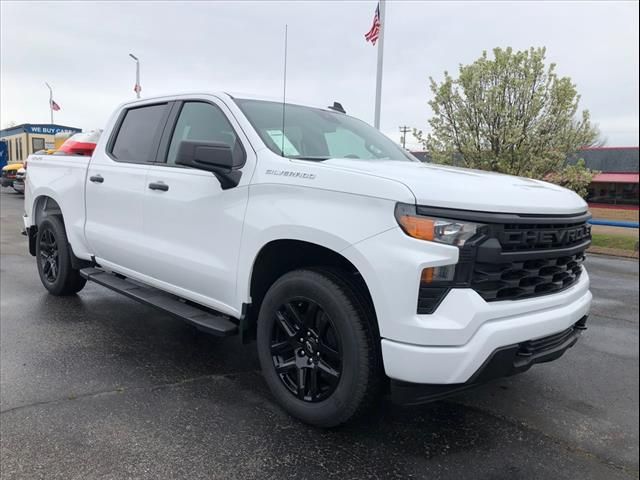 2024 Chevrolet Silverado 1500 Custom