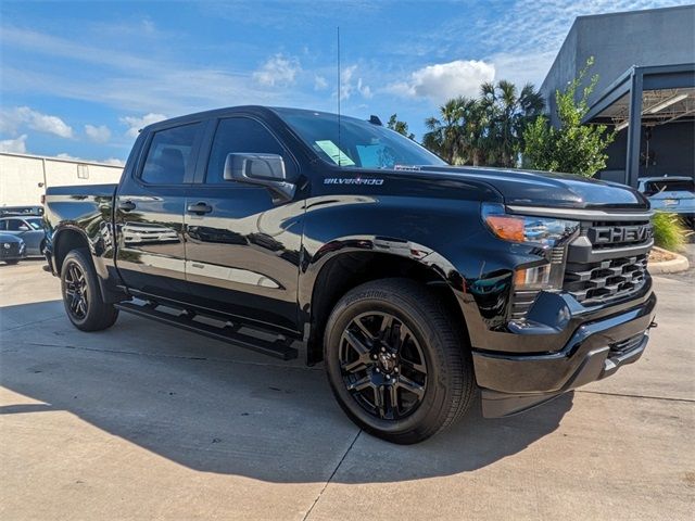 2024 Chevrolet Silverado 1500 Custom