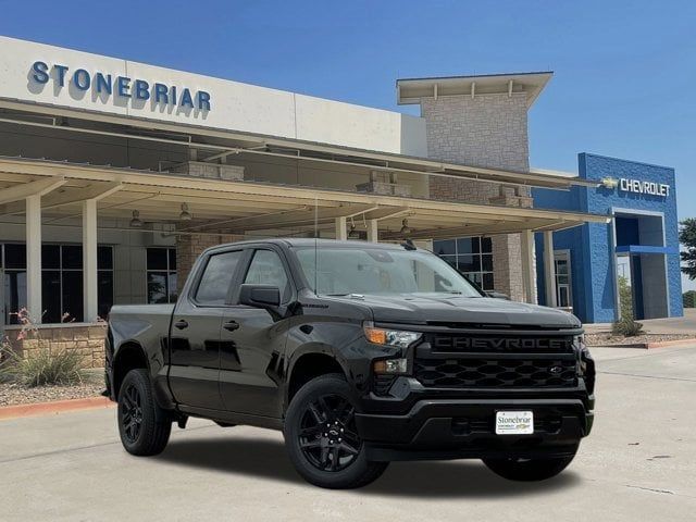 2024 Chevrolet Silverado 1500 Custom