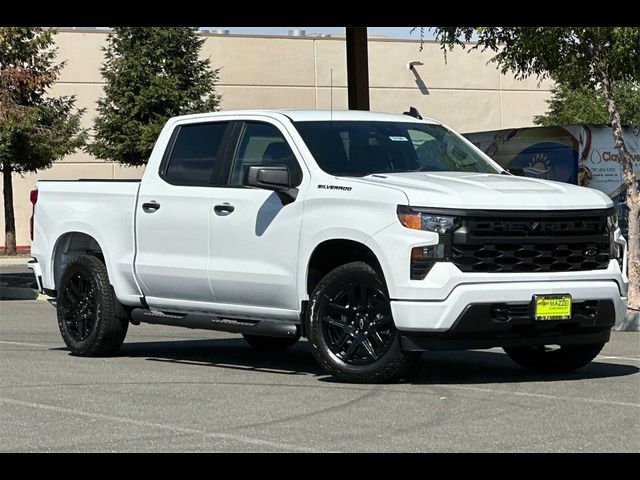 2024 Chevrolet Silverado 1500 Custom