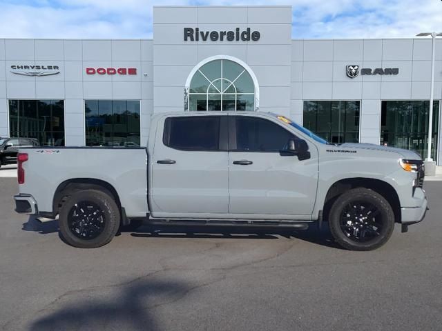 2024 Chevrolet Silverado 1500 Custom