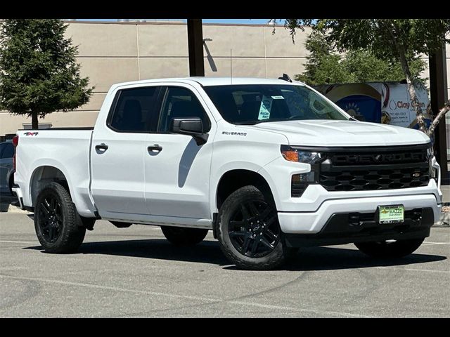 2024 Chevrolet Silverado 1500 Custom