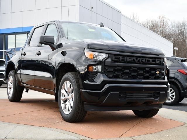 2024 Chevrolet Silverado 1500 Custom