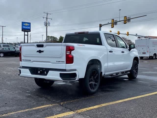 2024 Chevrolet Silverado 1500 Custom