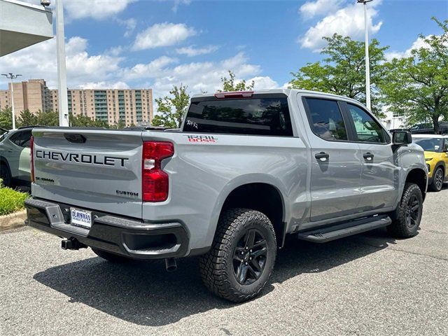 2024 Chevrolet Silverado 1500 Custom Trail Boss