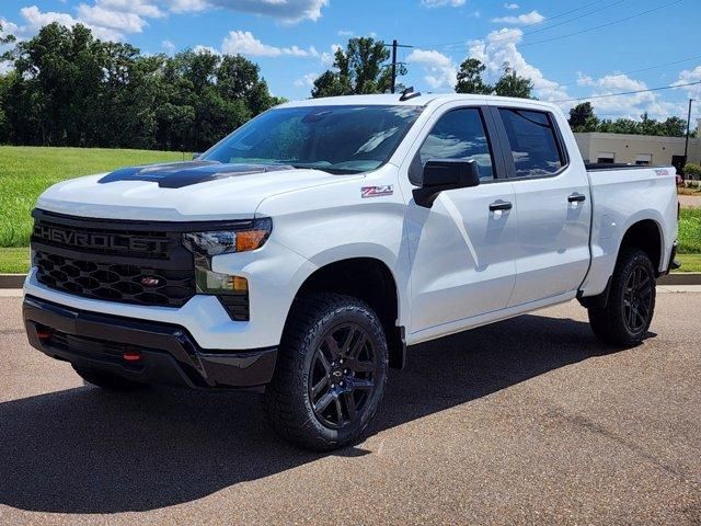 2024 Chevrolet Silverado 1500 Custom Trail Boss