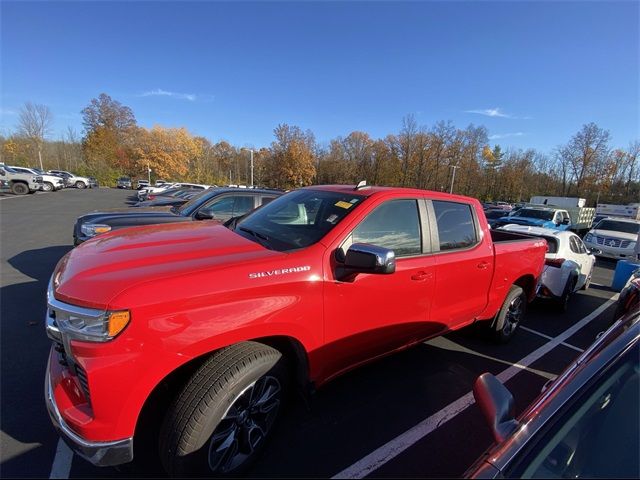 2024 Chevrolet Silverado 1500 LT