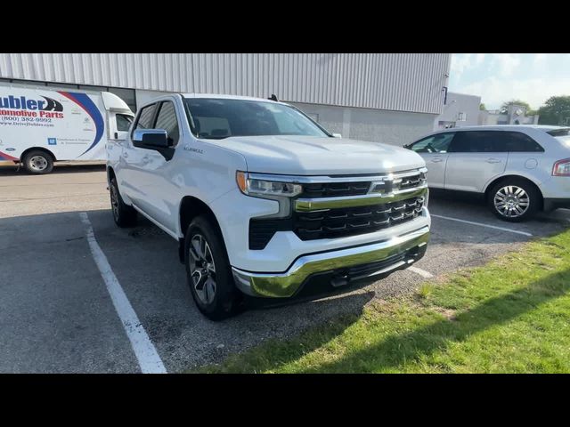 2024 Chevrolet Silverado 1500 LT