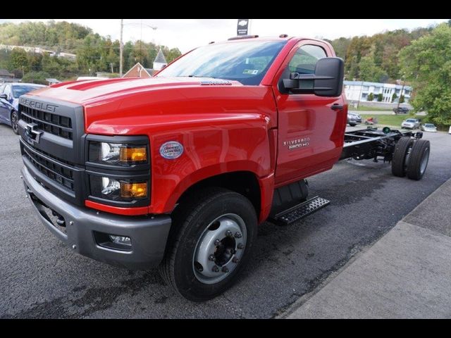 2024 Chevrolet Silverado MD Work Truck