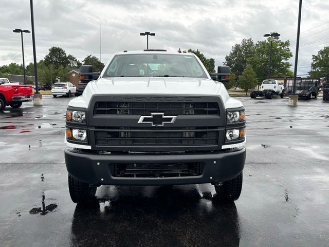 2024 Chevrolet Silverado MD LT