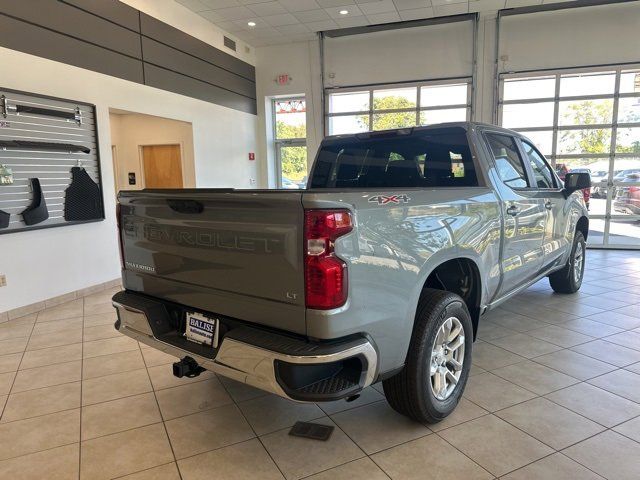 2024 Chevrolet Silverado 1500 LT