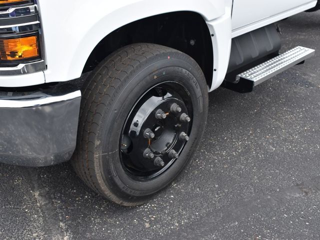 2024 Chevrolet Silverado MD Work Truck