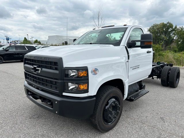 2024 Chevrolet Silverado MD Work Truck