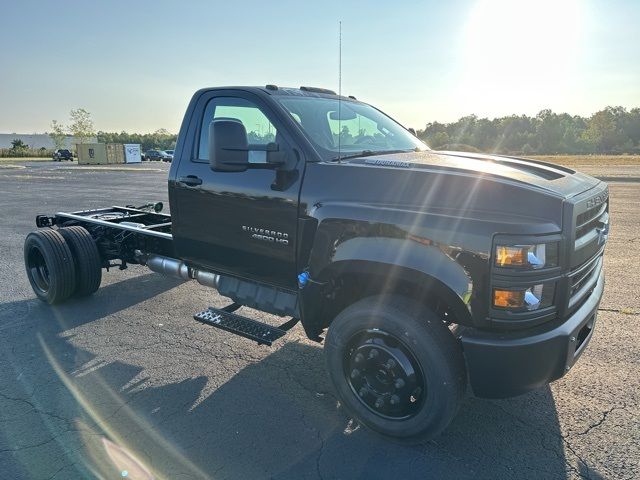 2024 Chevrolet Silverado MD Work Truck