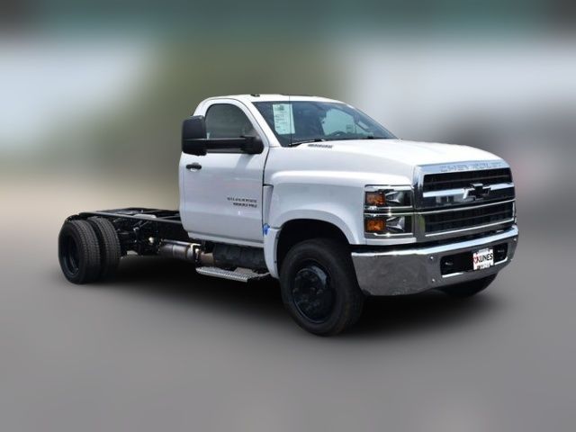 2024 Chevrolet Silverado MD Work Truck