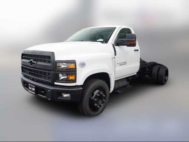 2024 Chevrolet Silverado MD Work Truck